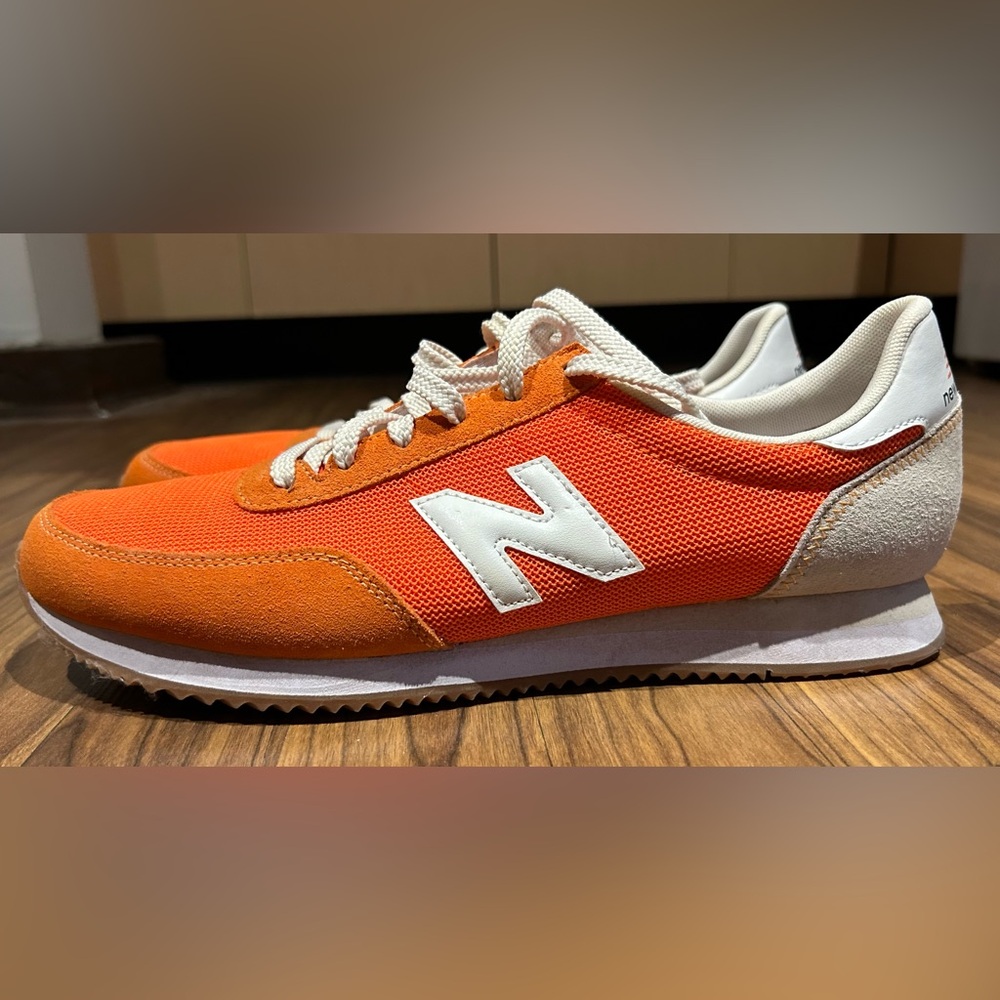 Rare New Balance 720 Men's Orange and White Sneakers